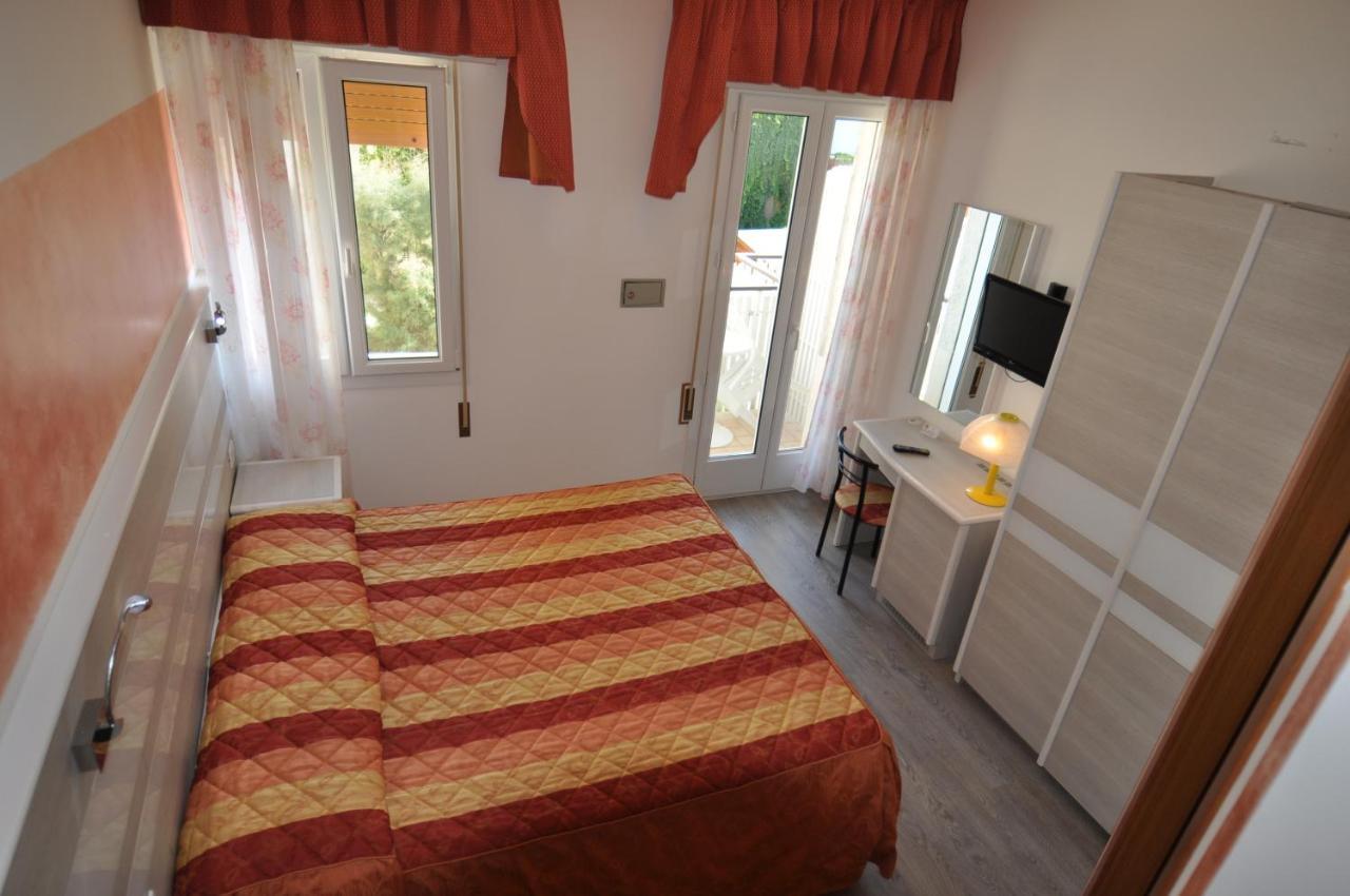 Hotel Righetto Fronte Mare Cavallino-Treporti Exterior photo
